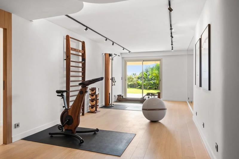 Villa - 315 m² - 7 pièces