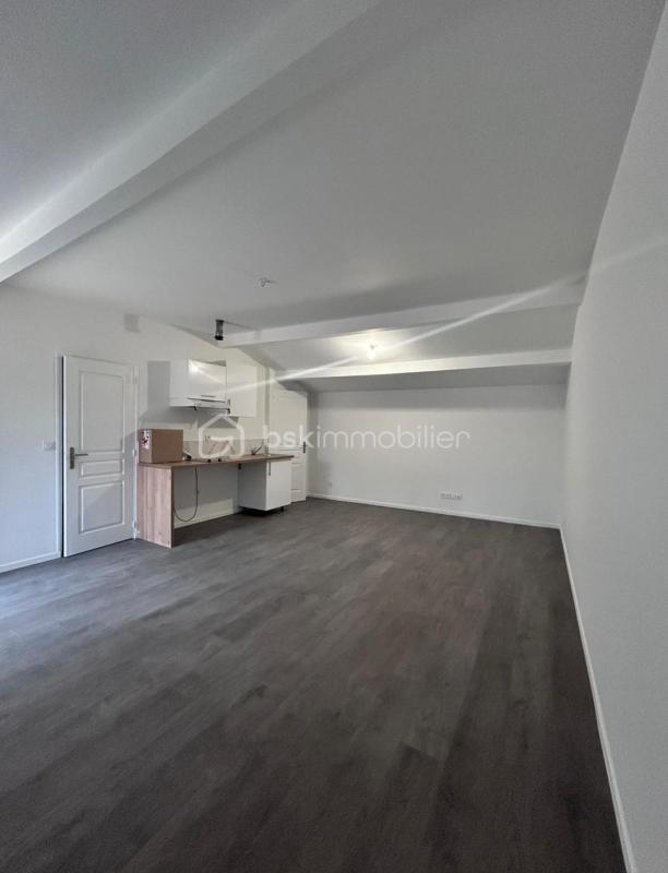 Immeuble - 209 m² - 12 pièces