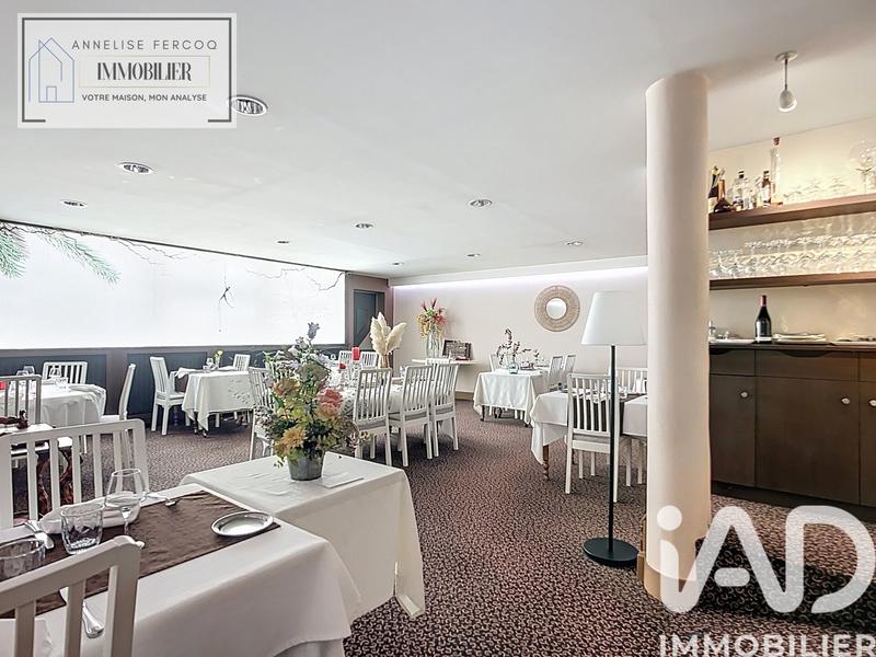 Maison - 390 m² - 13 pièces