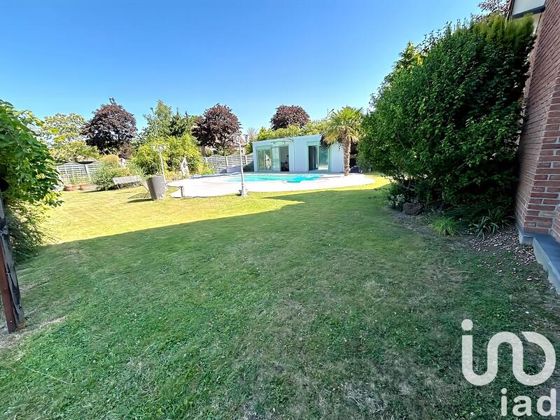 Maison - 199 m² - 9 pièces