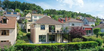 Maison - 113 m² - 5 pièces