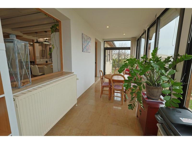 Maison - 152 m² - 8 pièces