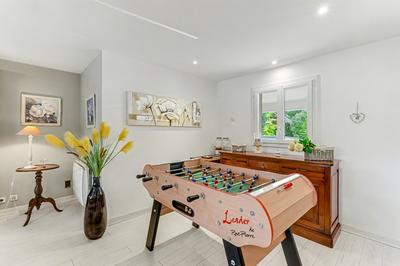 Maison - 211 m² - 5 pièces