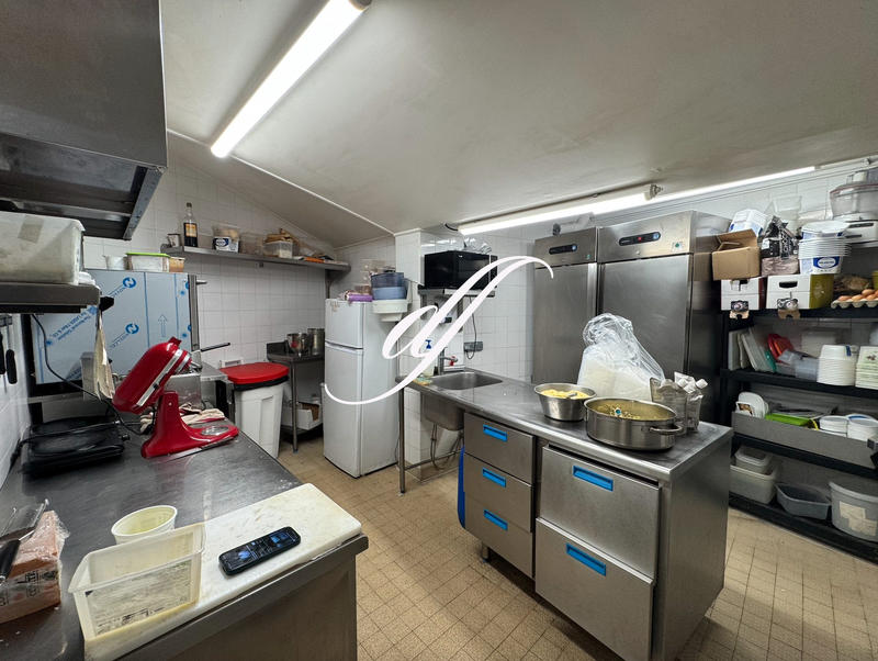 Fonds de commerce - Hôtellerie / Restauration - 130 m²