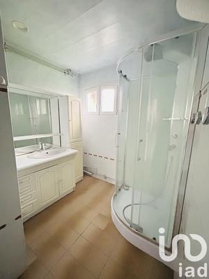 Maison - 96 m² - 5 pièces