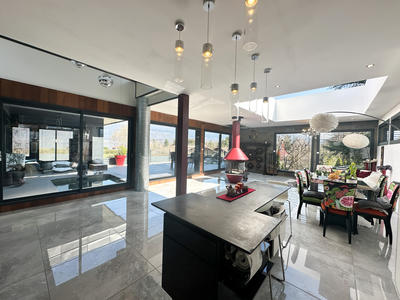 Local commercial - 400 m² - 10 pièces