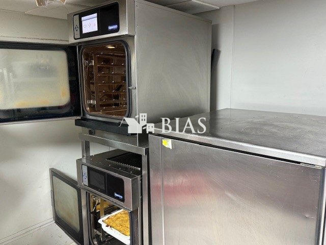 Fonds de commerce - 120 m²