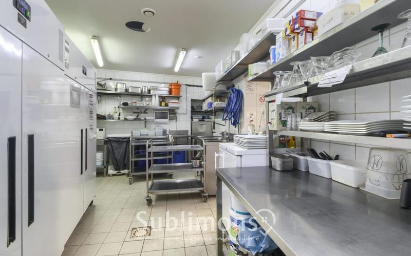 Fonds de commerce - 185 m²