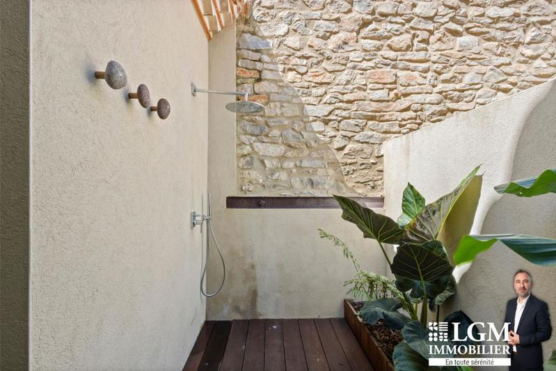 Maison - 182 m² - 5 pièces