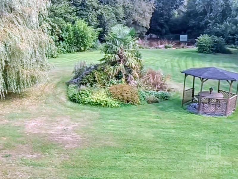 Maison - 200 m² - 10 pièces