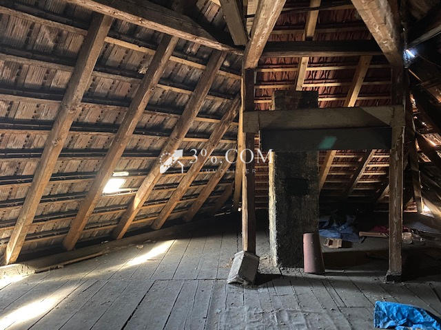 Immeuble - 147 m² - 6 pièces