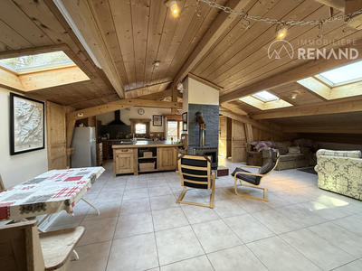 Loft - 140 m² - 5 pièces