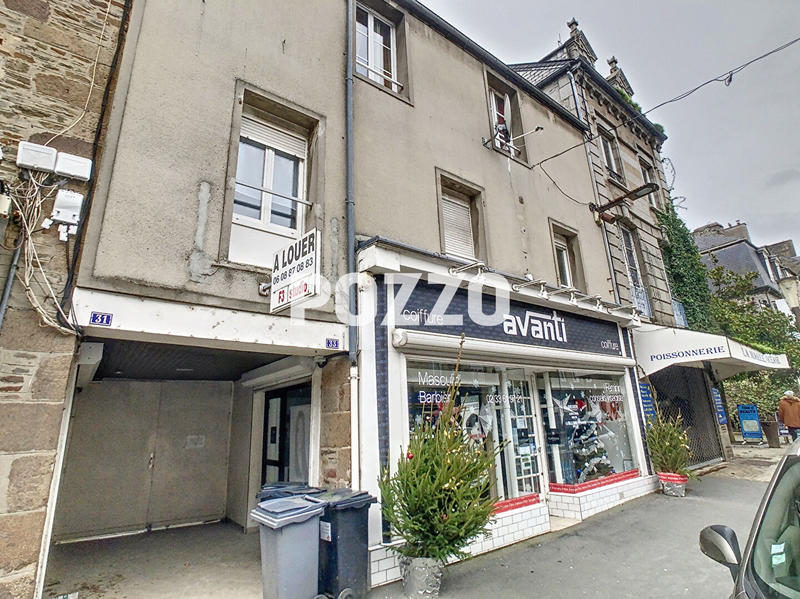 Immeuble - 150 m² - 8 pièces