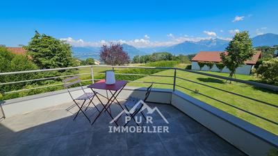 Maison - 206 m² - 6 pièces