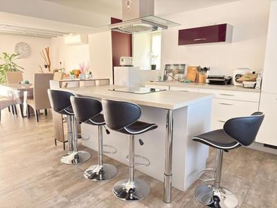 Maison - 133 m² - 5 pièces