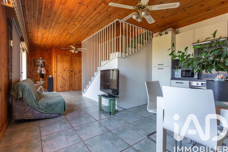 Maison - 440 m² - 9 pièces