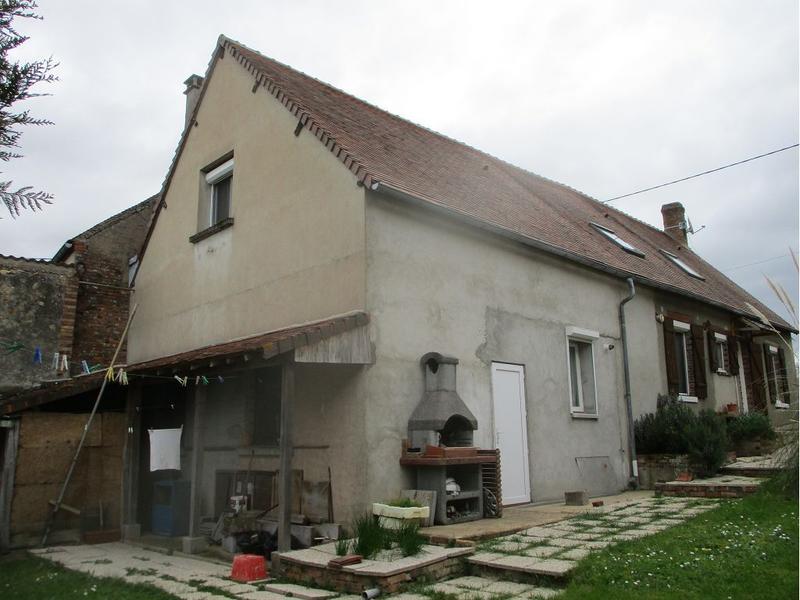 Maison traditionnelle - 160 m² - 6 pièces