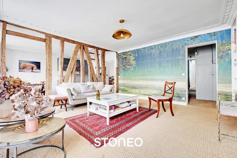 Appartement ancien - 77 m² - 3 pièces