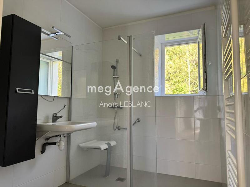 Maison en pierre - 93 m² - 5 pièces