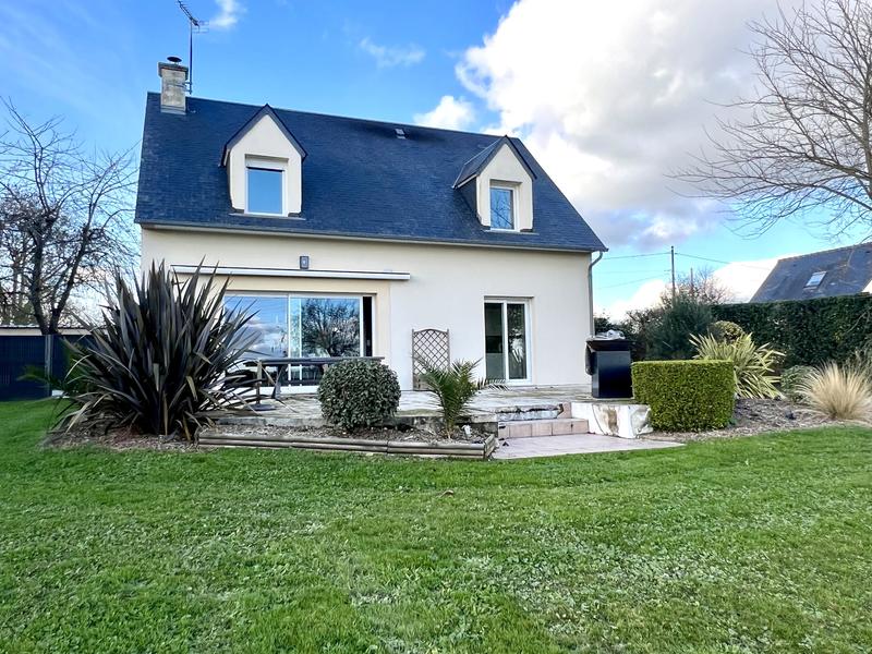 Maison - 144 m² - 6 pièces