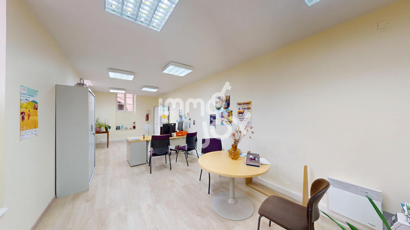 Local commercial - 427 m²