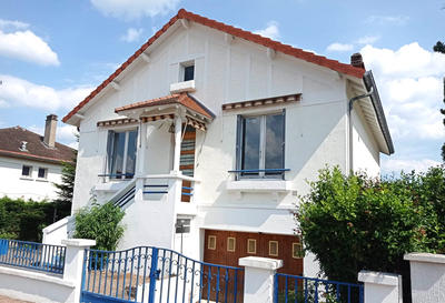 Maison - 86 m² - 4 pièces