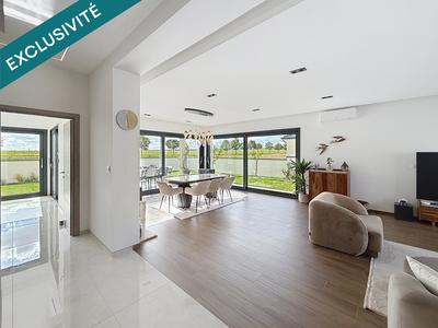 Maison - 200 m² - 6 pièces