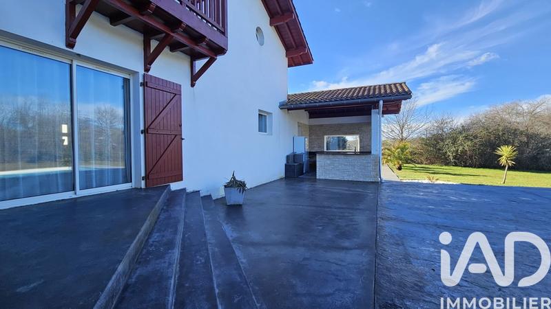 Maison de maîtres - 203 m² - 6 pièces