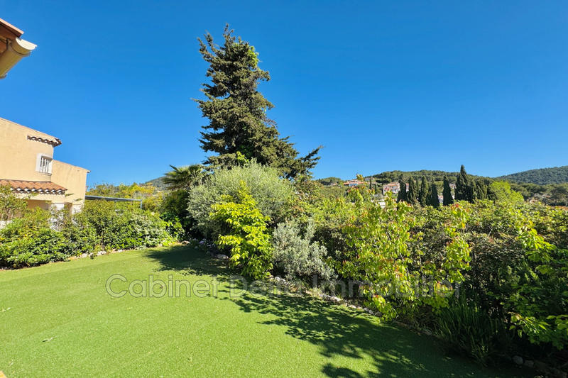 Maison - 176 m² - 7 pièces