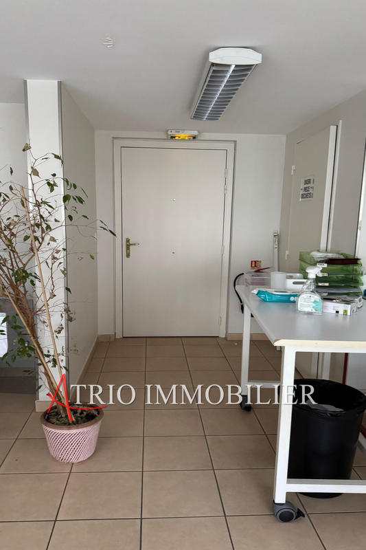 Local commercial - 152 m²