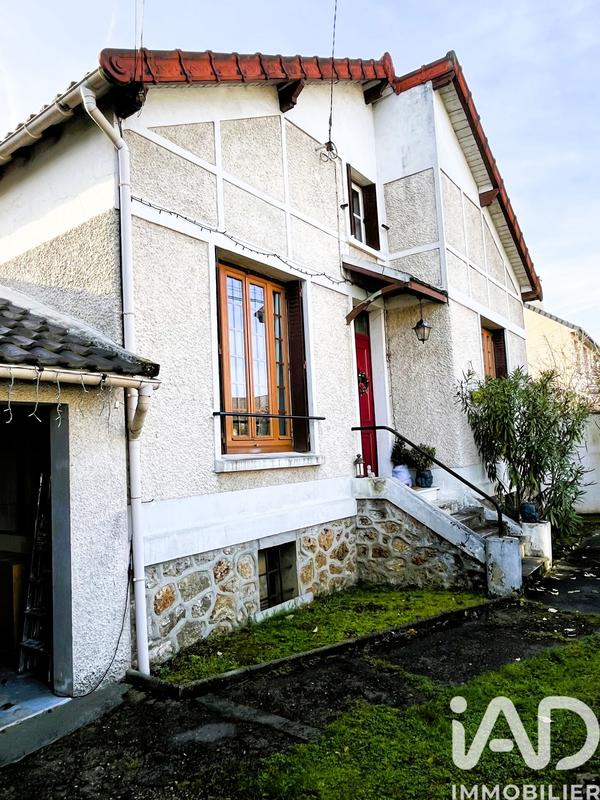 Maison - 88 m² - 5 pièces