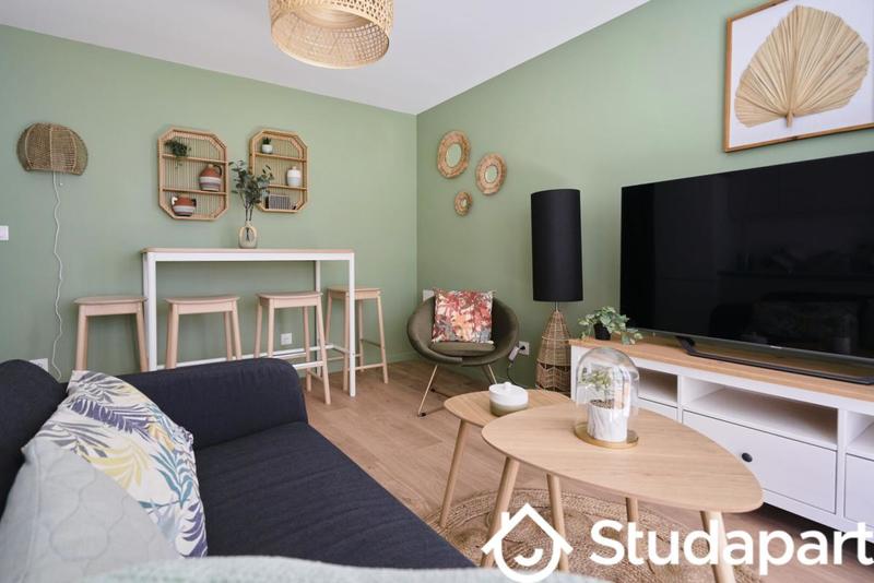 Chambre - 11 m² - 1 pièce