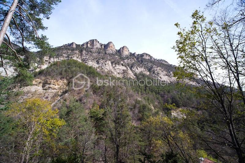 Maison traditionnelle - 65 m² - 3 pièces