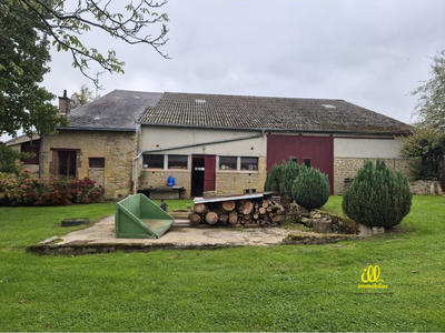 Maison - 216 m² - 10 pièces