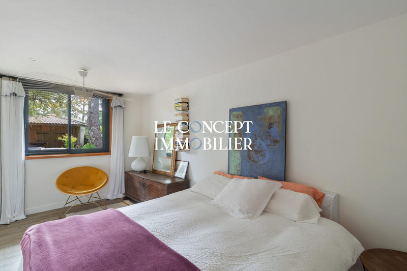 Maison - 200 m² - 7 pièces