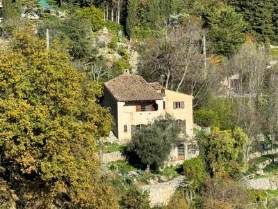 Villa - 200 m² - 6 pièces