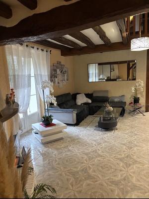 Corps de ferme - 400 m² - 10 pièces