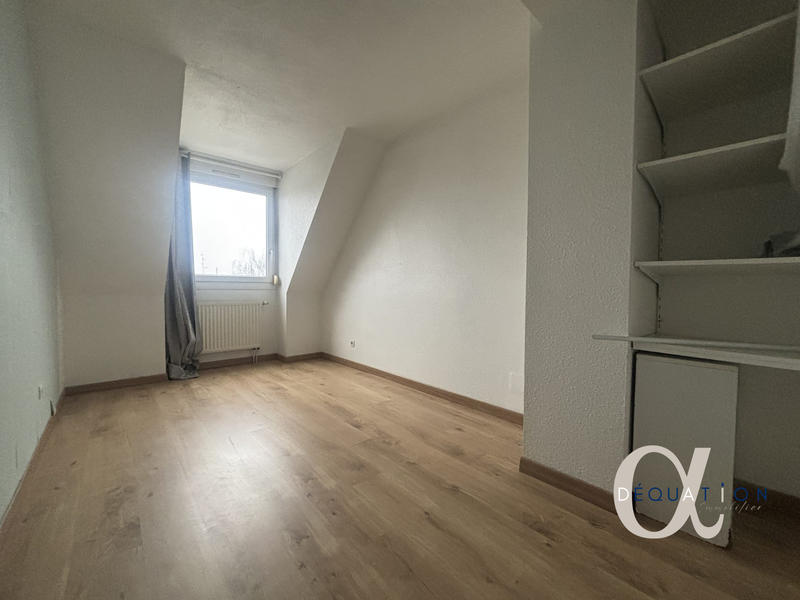 Appartement - 107 m² - 4 pièces