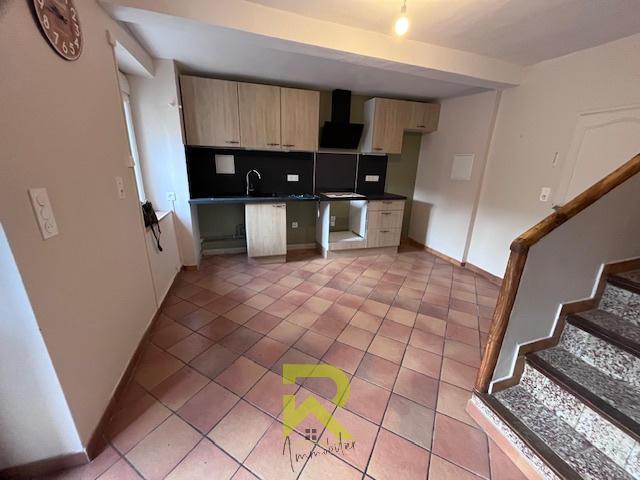 Maison de village - 75 m² - 4 pièces