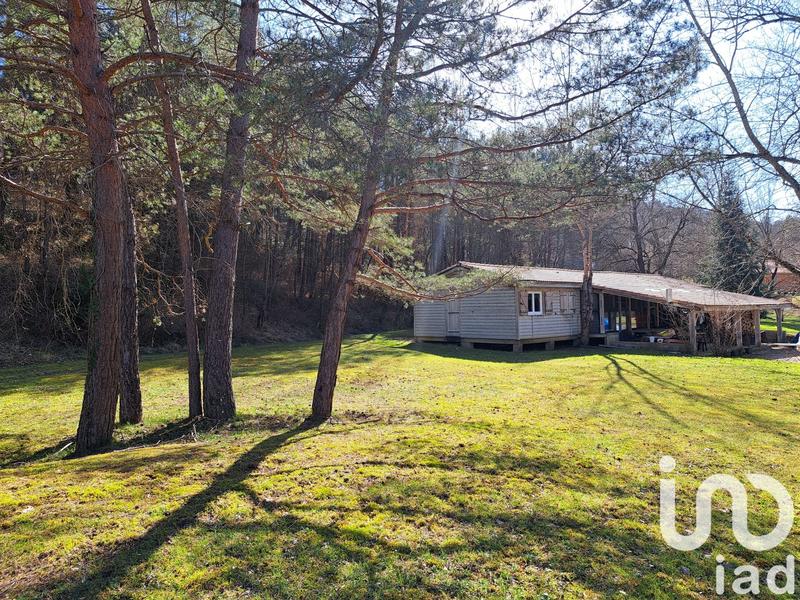 Maison - 230 m² - 16 pièces