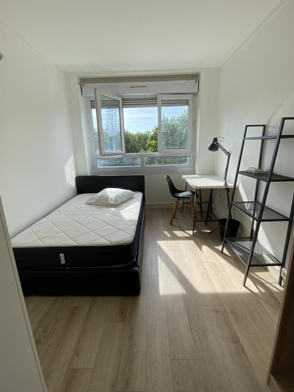 Appartement - 105 m² - 7 pièces