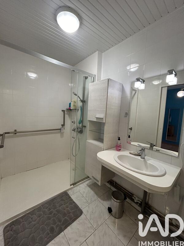 Appartement - 82 m² - 3 pièces