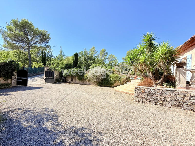 Villa - 153 m² - 6 pièces