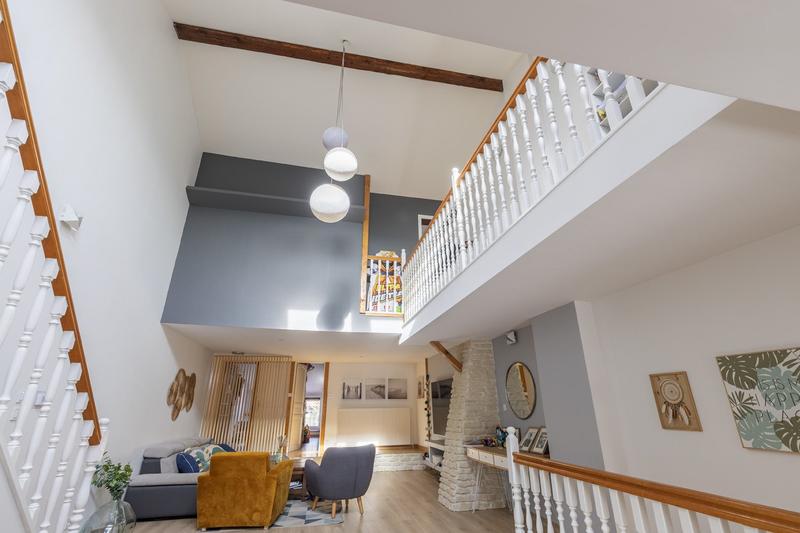 Maison - 170 m² - 5 pièces