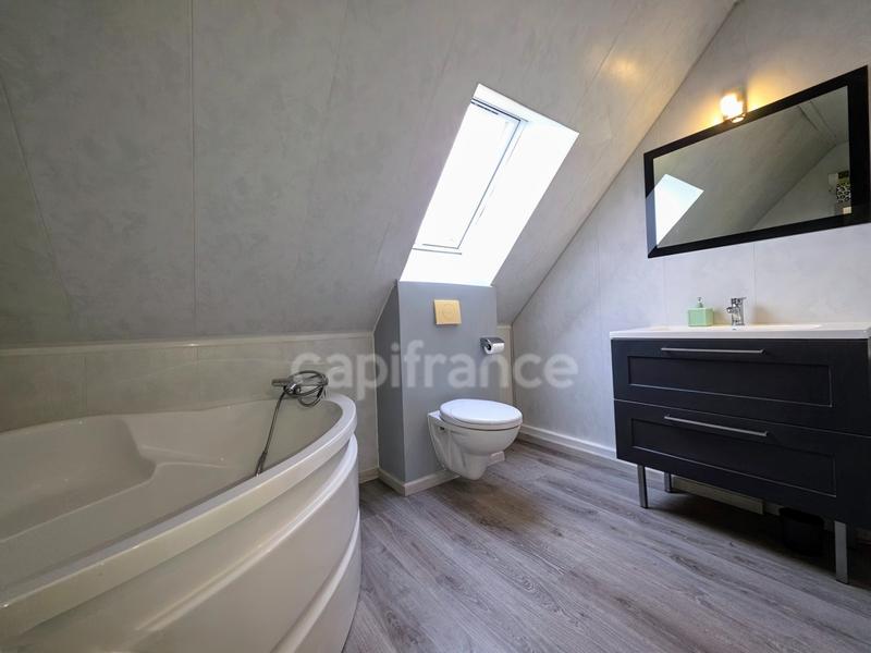 Pavillon - 121 m² - 5 pièces