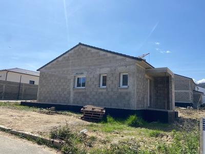 Maison - 87 m² - 4 pièces