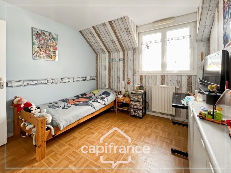 Maison - 98 m² - 5 pièces