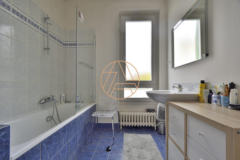 Maison ancienne - 168 m² - 9 pièces