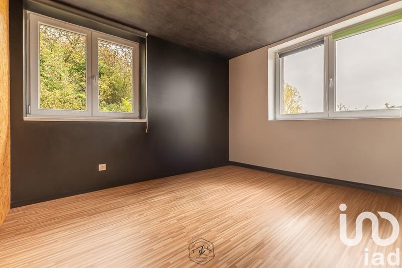 Maison - 205 m² - 7 pièces