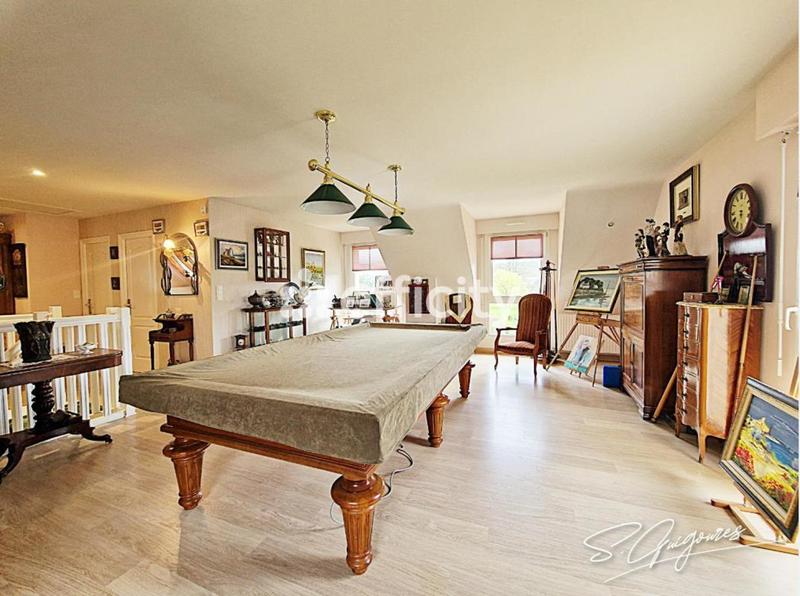 Pavillon - 165 m² - 6 pièces